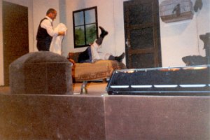 az-eleve-holt-hazaspar-1993-5